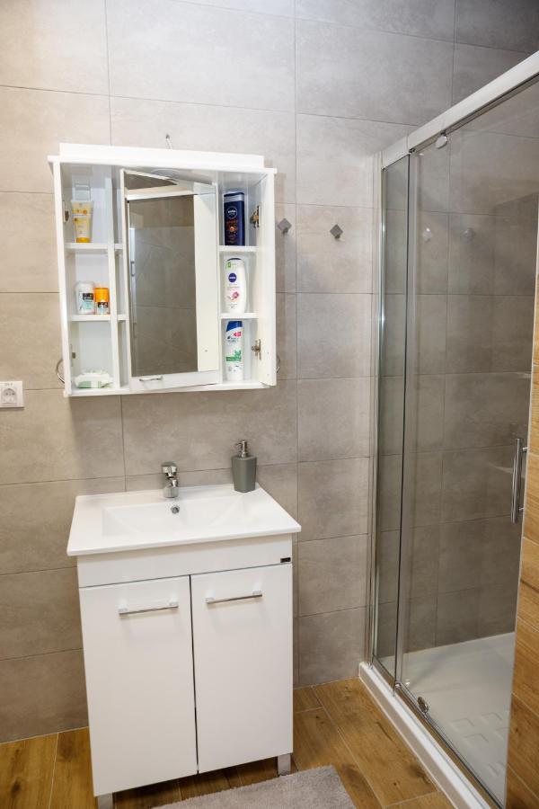 Apartman Miluro Daire Subotica Dış mekan fotoğraf